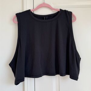 Skims Boyfriend Cropped Tank in Onyx, Size 4X
